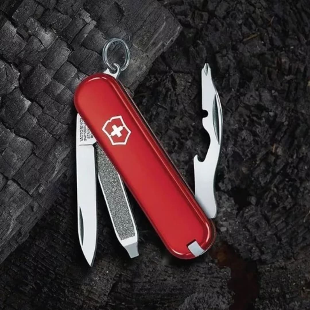 Navaja Suiza Victorinox Rally 9 Usos Multiuso Camping 58mm